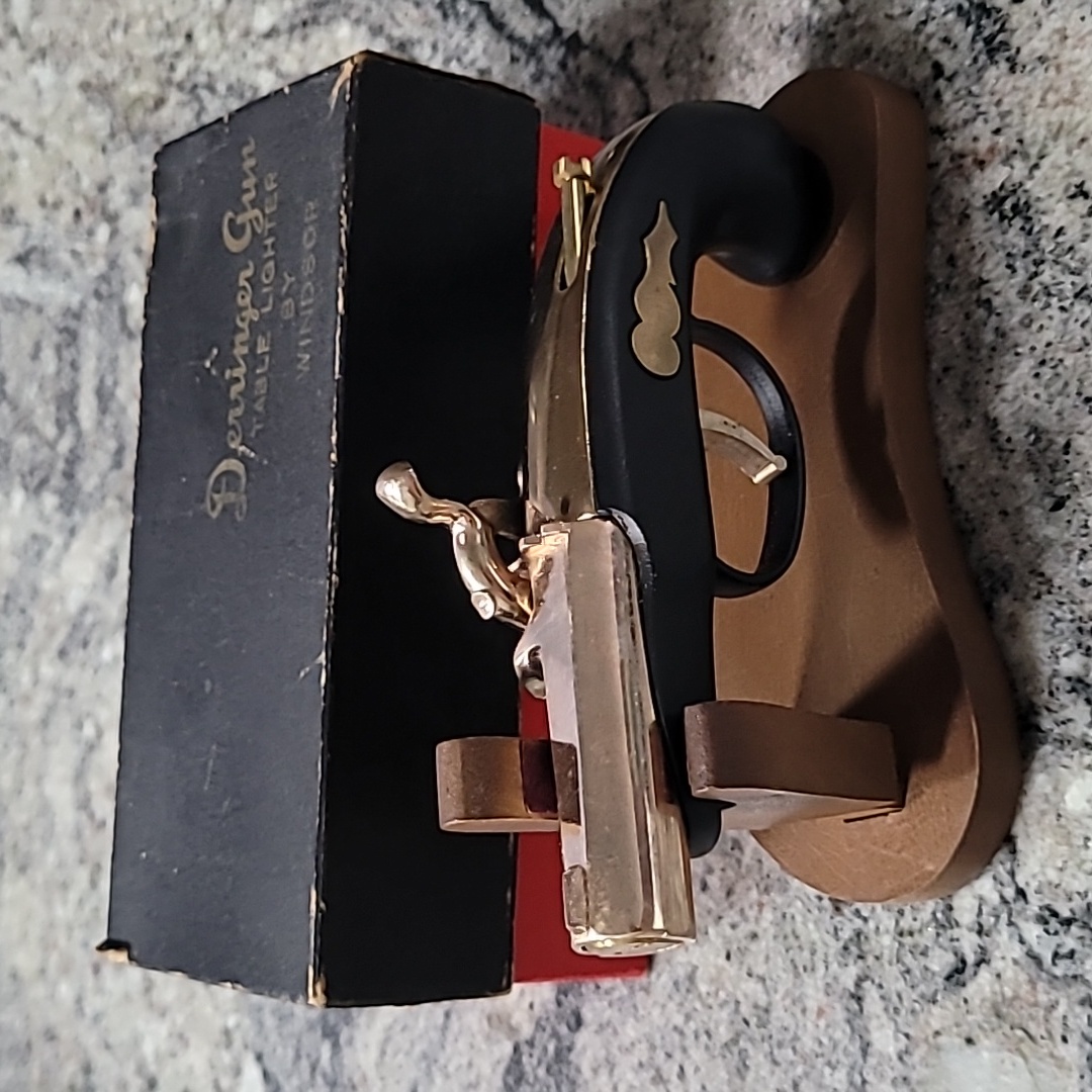 Vintage Table Lighter